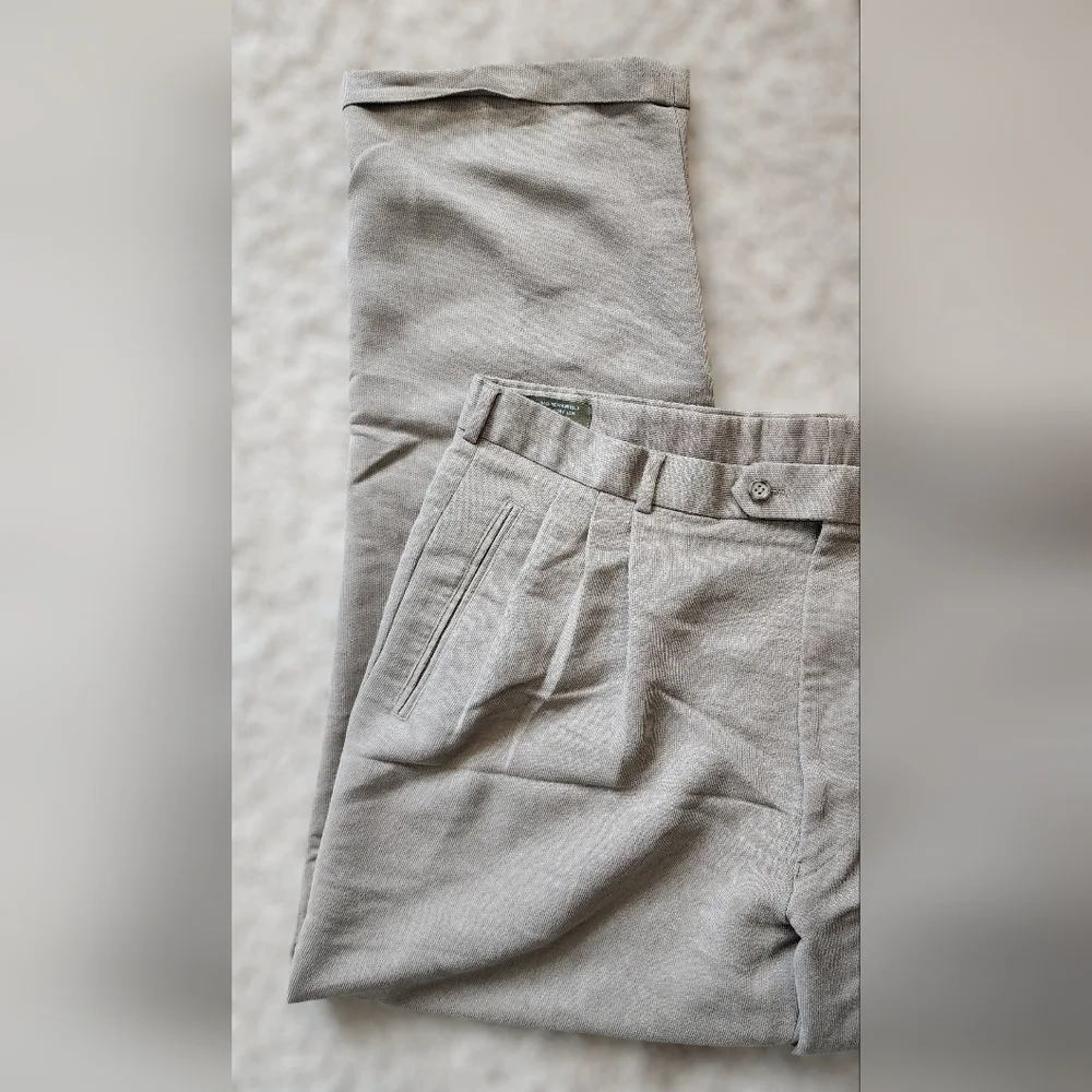 ​Vintage CLUB International Pleated Trousers Size 40 High Waisted‎ Soft